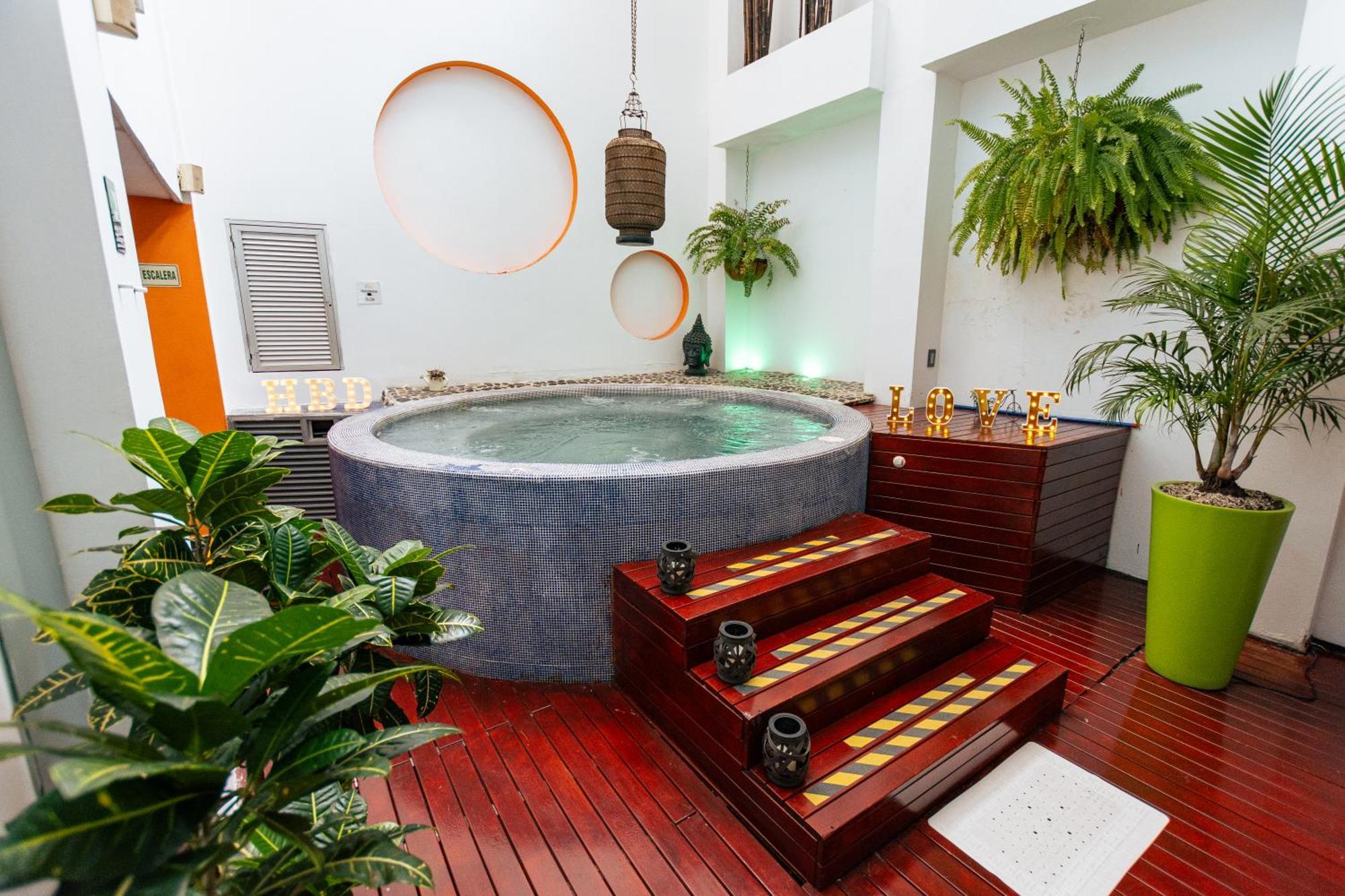 Zi One Luxury Hotel Pereira Buitenkant foto