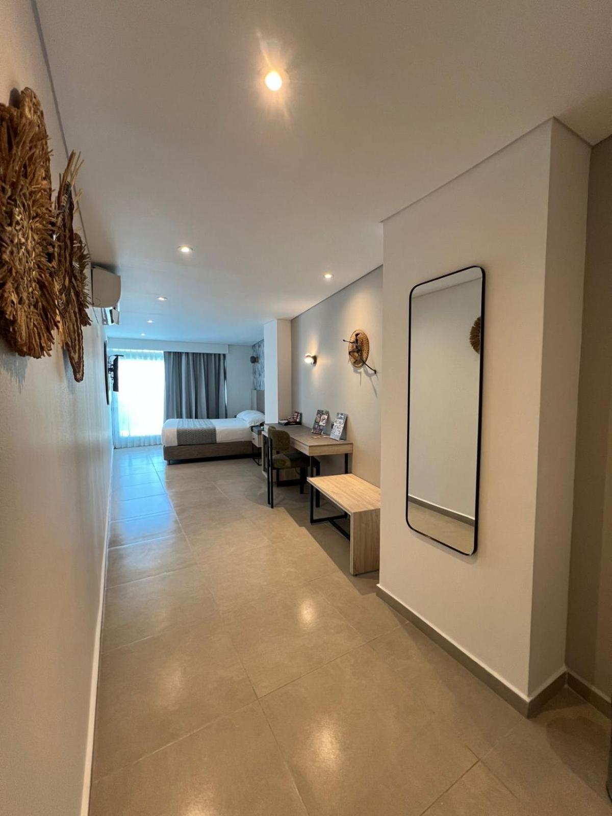 Zi One Luxury Hotel Pereira Buitenkant foto