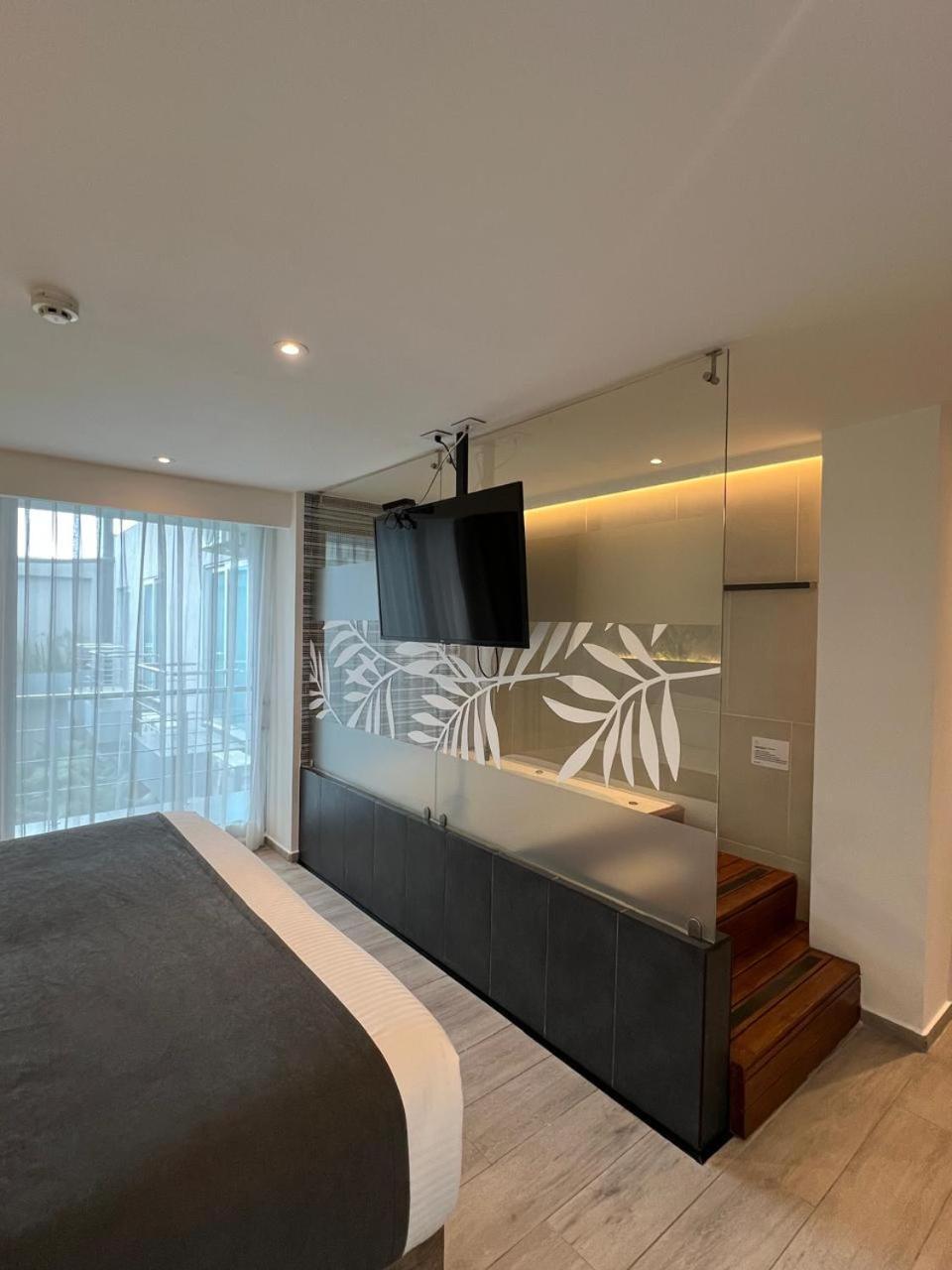 Zi One Luxury Hotel Pereira Buitenkant foto