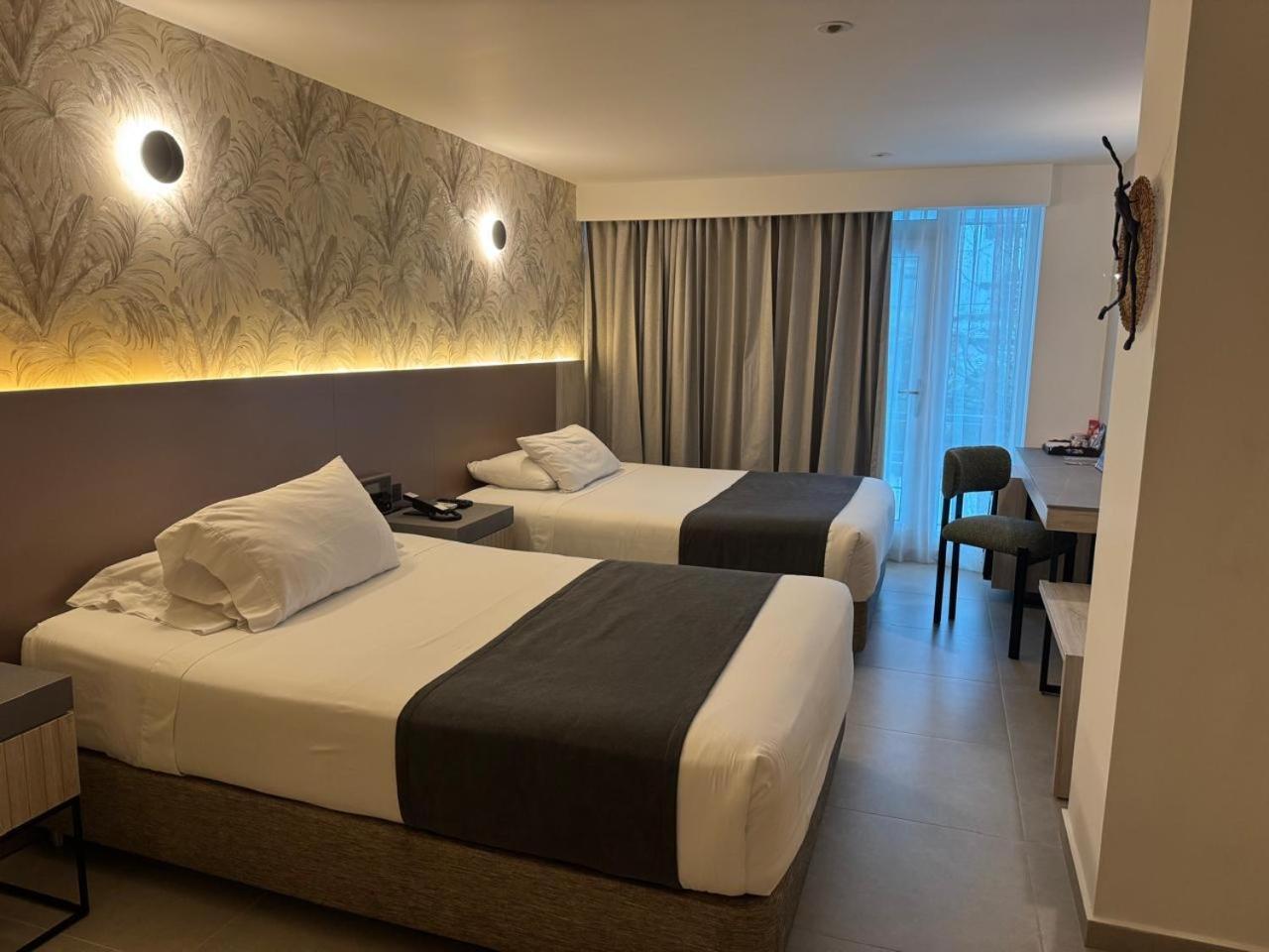 Zi One Luxury Hotel Pereira Buitenkant foto